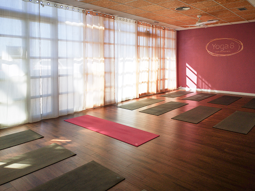 Centros de yoga en Almería